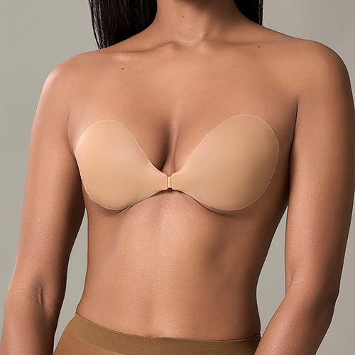 NuBra Feather Lite Super Light Adhesive Bra (Cup C, Nude) : :  Clothing, Shoes & Accessories