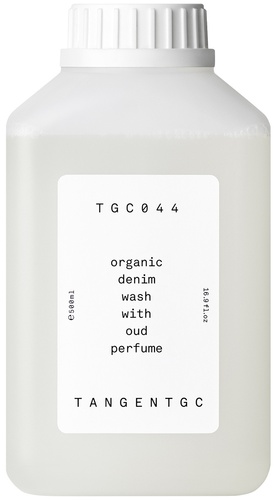 Buy DENIM EDT Perfume Body Spray For Men - BLACK - Long Lasting Signature  Fragrance - Smells Fresh & Keeps Active - Refreshing - Ideal for Day & Work  Wear - 100ML Online at desertcartINDIA
