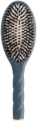 La Bonne Brosse N.02 The Essential Do It All Brush Coral