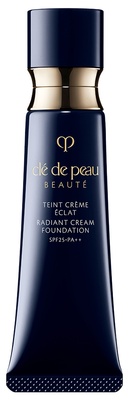 Clé de Peau Beauté Radiant Cream Foundation O10