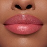 lisa eldridge LUXURIOUSLY LUCENT LIP COLOUR لا أعرف ماذا أقول