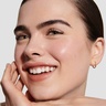 lisa eldridge SEAMLESS SKIN ENHANCING TINT T4